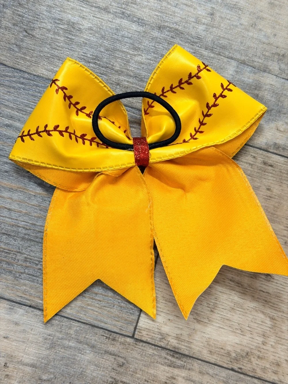 NWOT Vegan Leather Yellow Softball Red Stitch Bow Piny Tail Holder